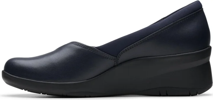 Clarks Women's Collection Suttyn Walk Shoes - Image 8