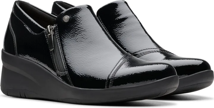 Clarks Women's Collection Suttyn Zip Shoes - Image 5