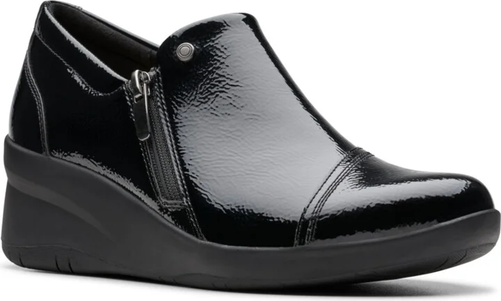 Clarks Women's Collection Suttyn Zip Shoes