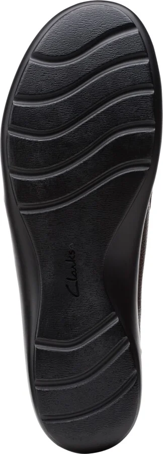 Clarks Women's Cora Giny Cushioned Zip Loafer Flats - Image 10