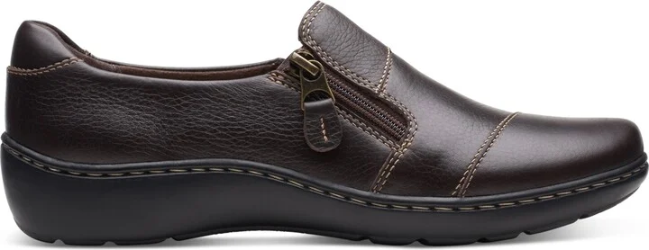 Clarks Women's Cora Harbor Zip Flats - Image 6