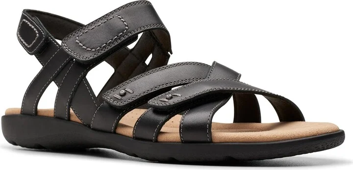 Clarks Women's Elizabelle Gem Flat Sandal