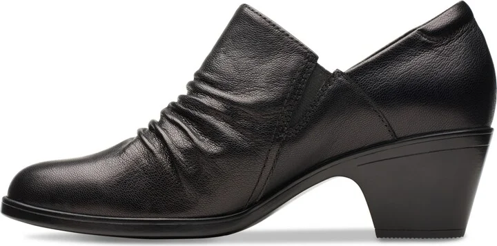 Clarks Women's Emily 2 Cove Ankle Booties - Image 2