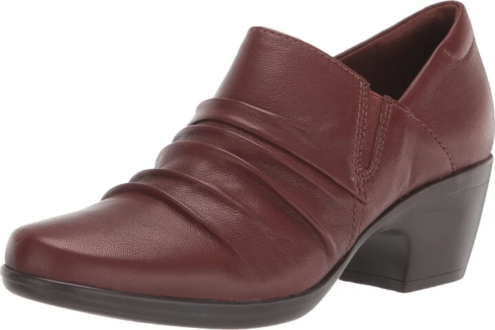 Clarks womens Emily Cove Pump