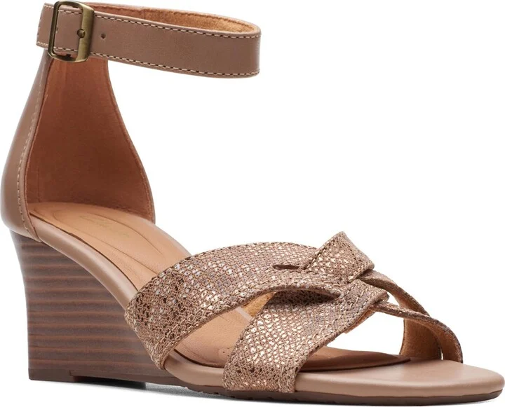 Praline Leather