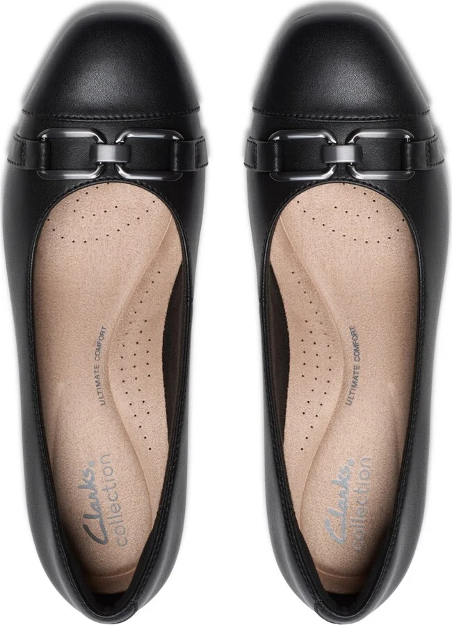 Clarks Women's Iridessa Erin Slip-On Pumps - Image 4
