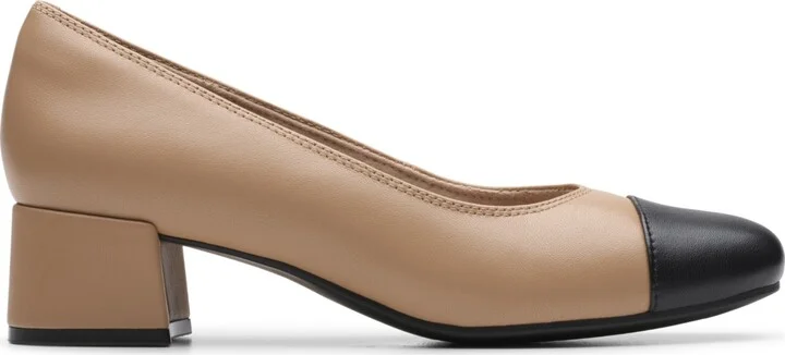 Clarks Women's Iridessa May Slip-On Pumps - Image 2