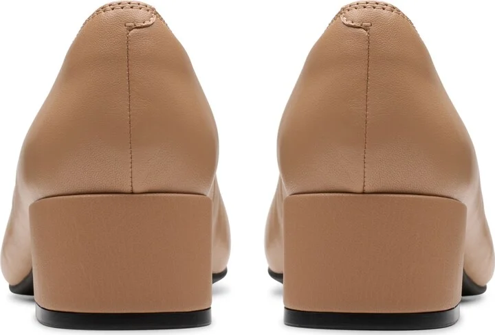 Clarks Women's Iridessa May Slip-On Pumps - Image 3