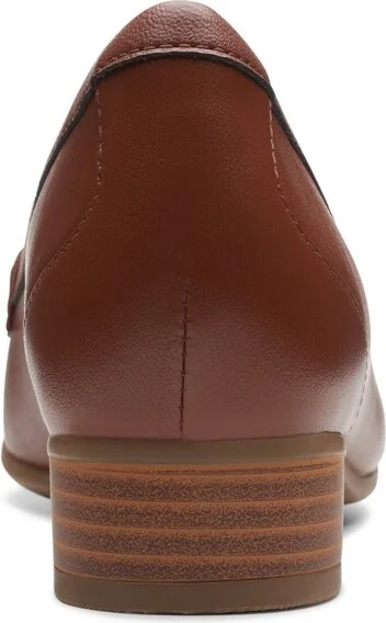 Clarks Women's Juliet Bay Slip-On Loafer Flats - Image 3