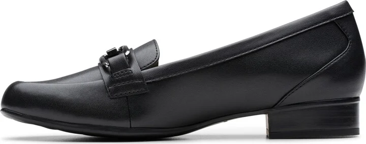 Clarks Women's Juliet Echo Slip-On Loafers - Image 9