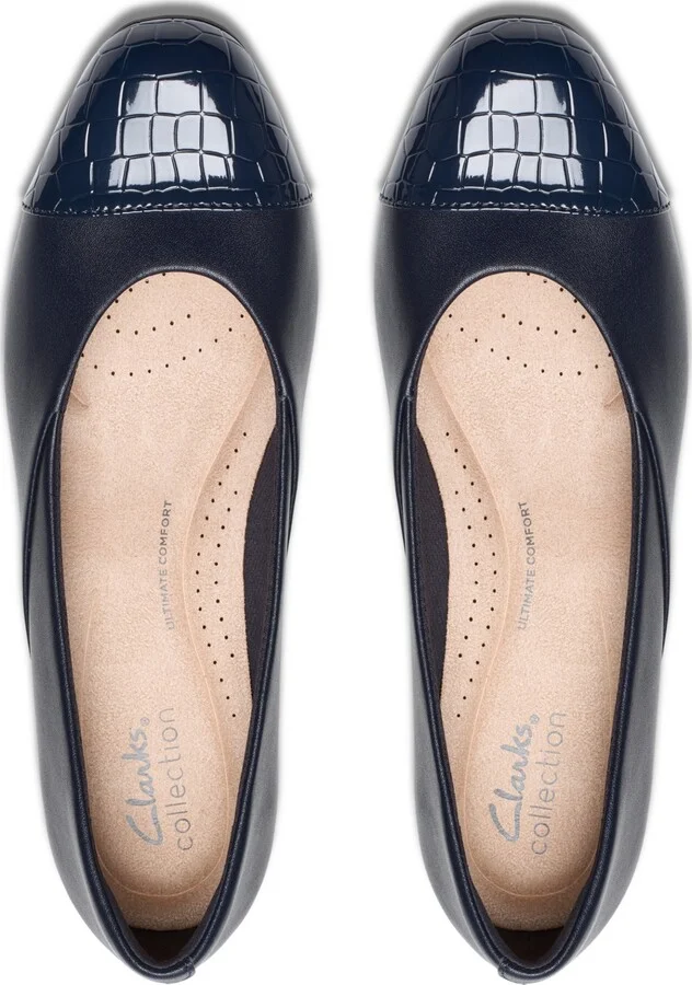 Clarks Women's Juliet Rise Slip-On Flats - Image 4