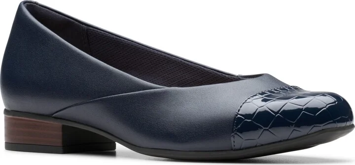 Clarks Women's Juliet Rise Slip-On Flats