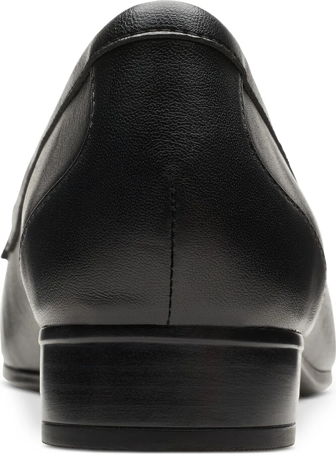 Clarks Women's Juliet Shine Slip-On Loafers - Image 3