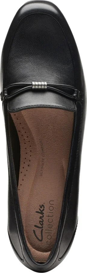 Clarks Women's Juliet Shine Slip-On Loafers - Image 4