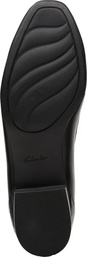 Clarks Women's Juliet Shine Slip-On Loafers - Image 9