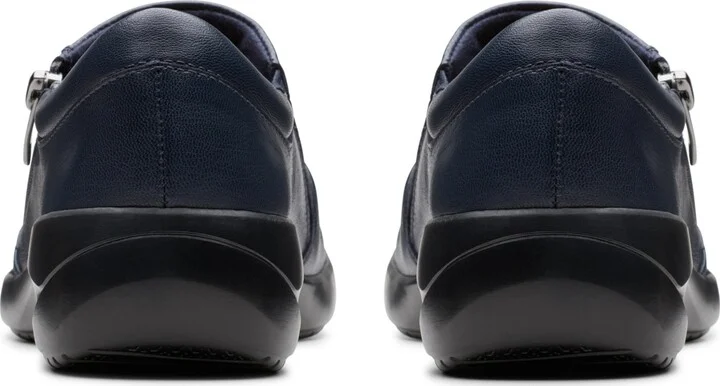 Clarks Women's Kaetlyn Mila Round Toe Flats - Image 7