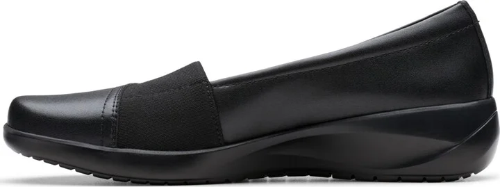 Clarks Women's Kaetlyn Rhea Round Toe Loafers - Image 5