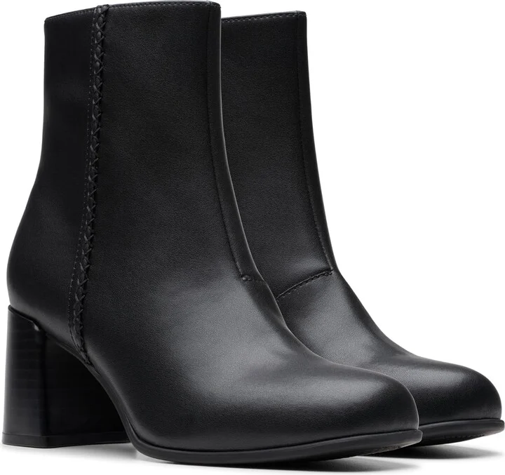 Clarks Women's Keirsta Faye Ankle Boot