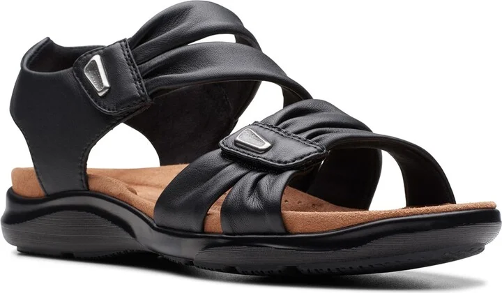 Clarks Women's Kitly Ave Flat Sandal