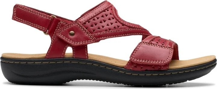 Clarks Women's Laurieann Faye Slip On Flat Sandals - Image 2
