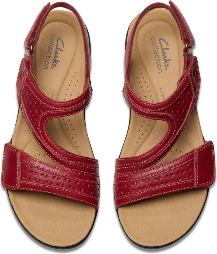 Clarks Women's Laurieann Faye Slip On Flat Sandals - Image 6