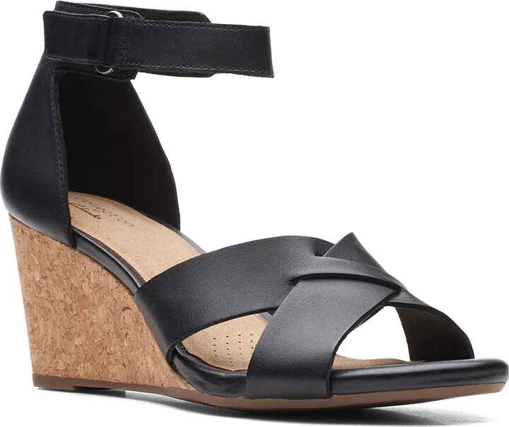 Clarks Women's Margee Gracie Wedge Sandal