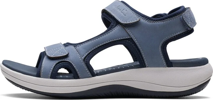 Clarks Women's Mira Bay Flat Sandal