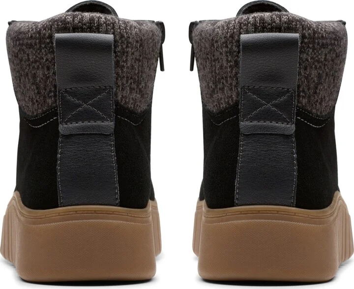 Clarks Women's Mykah Izzy Cozy Lace-Up Booties - Image 3