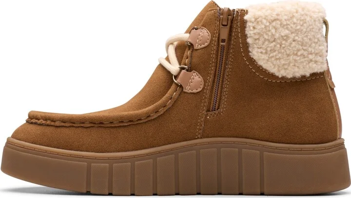 Clarks Women's Mykah Izzy Cozy Lace-Up Booties - Image 10