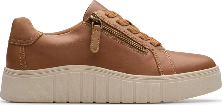 Clarks Women's Mykah Joy Round Toe Sneakers - Image 2