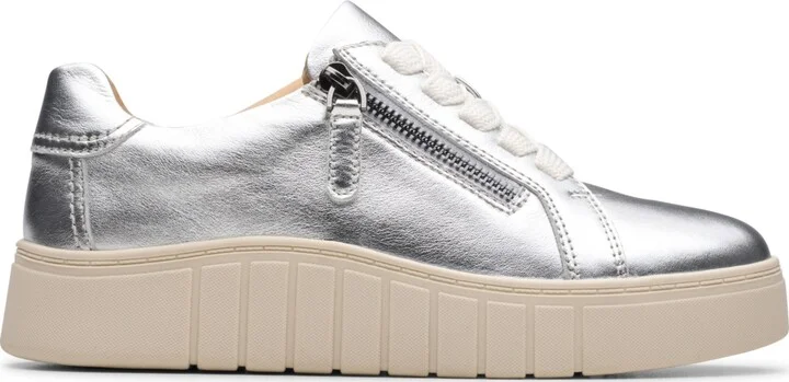 Clarks Women's Mykah Joy Round Toe Sneakers - Image 6