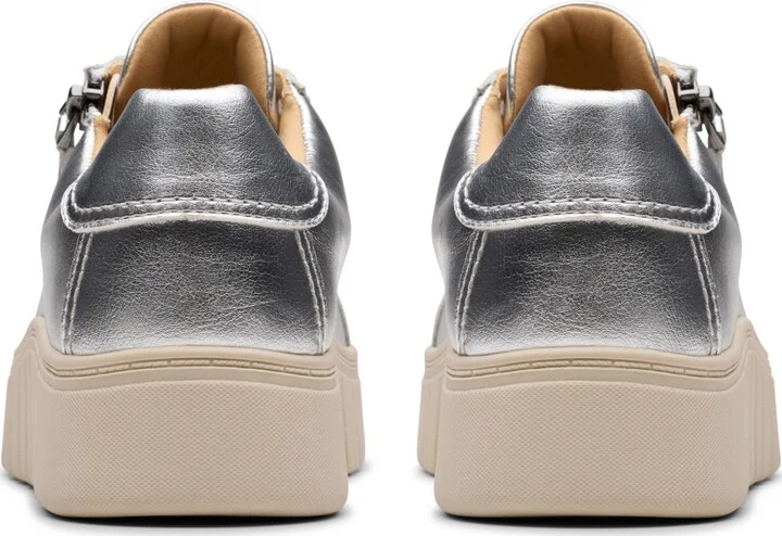 Clarks Women's Mykah Joy Round Toe Sneakers - Image 7