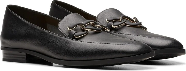 Clarks Women's Sarafyna Rae Loafer Flat