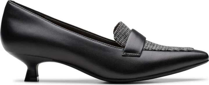 Clarks Women's Scarlyt Mabel Slip-On Pumps - Image 2