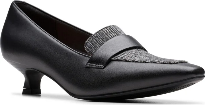 Clarks Women's Scarlyt Mabel Slip-On Pumps