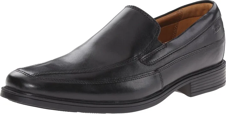 Clarks Women's Tilden Free Loafer
