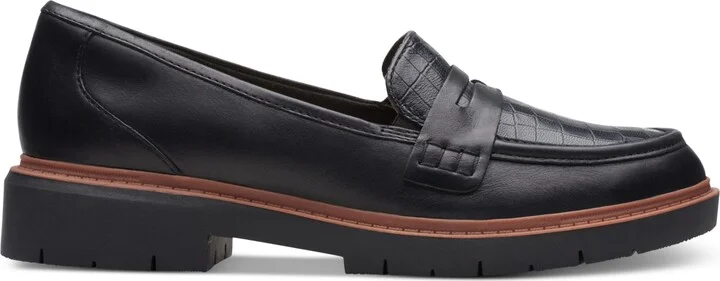 Clarks Women's Westlynn Ayla Round-Toe Penny Loafers - Image 11