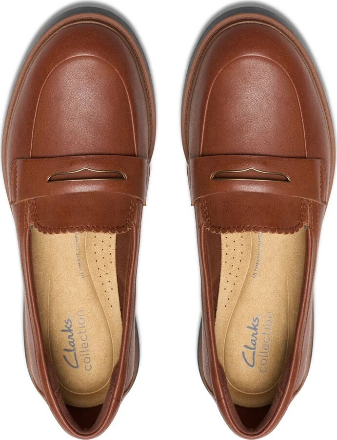 Clarks Women's Westlynn Glow Slip-On Loafers - Image 4
