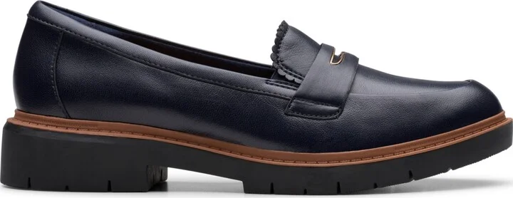 Clarks Women's Westlynn Glow Slip-On Loafers - Image 10