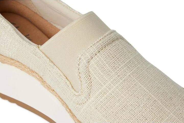 Clarks Zylah Sky Women's Flat Shoes Natural Interest Textile : 11 D - Wide, Rubber - Image 7