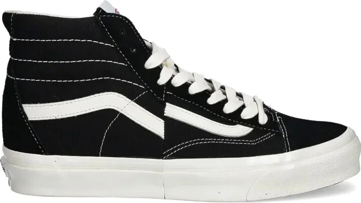 Clash the Wall LX sneakers