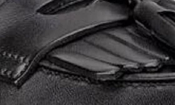 Classic 15 Tassel Loafer - Image 5