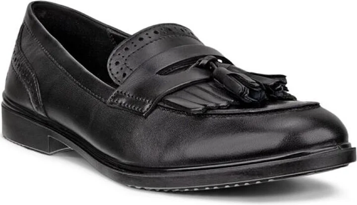 Classic 15 Tassel Loafer