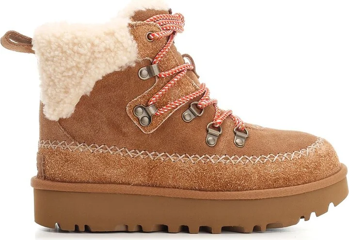 Classic Alpine Boots Brown