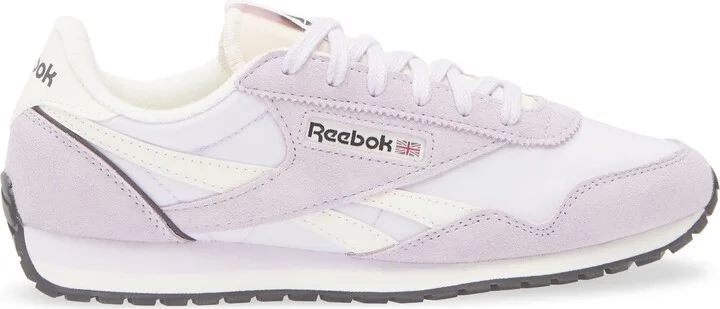 Classic AZ Sneaker - Image 3