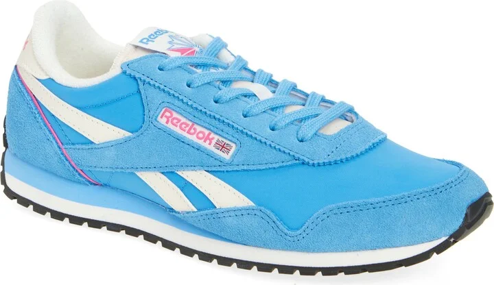Classic AZ Sneaker