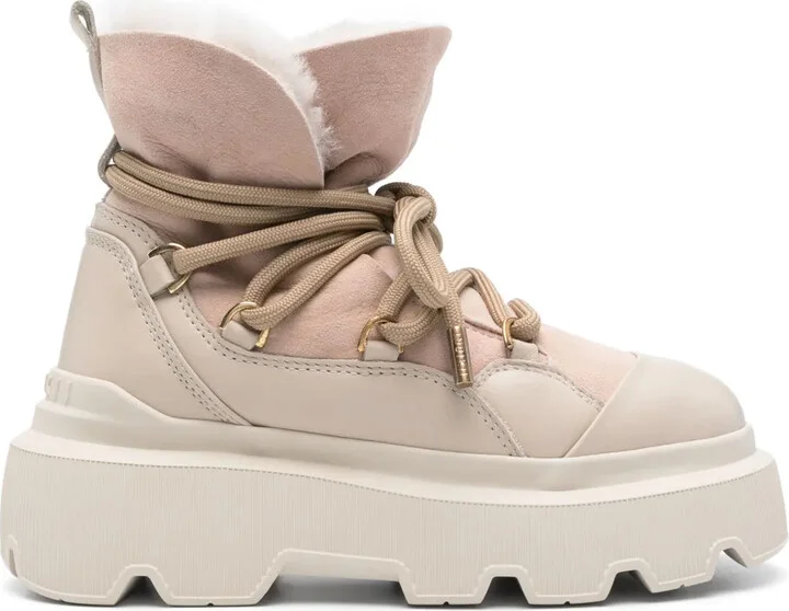 Classic boots
