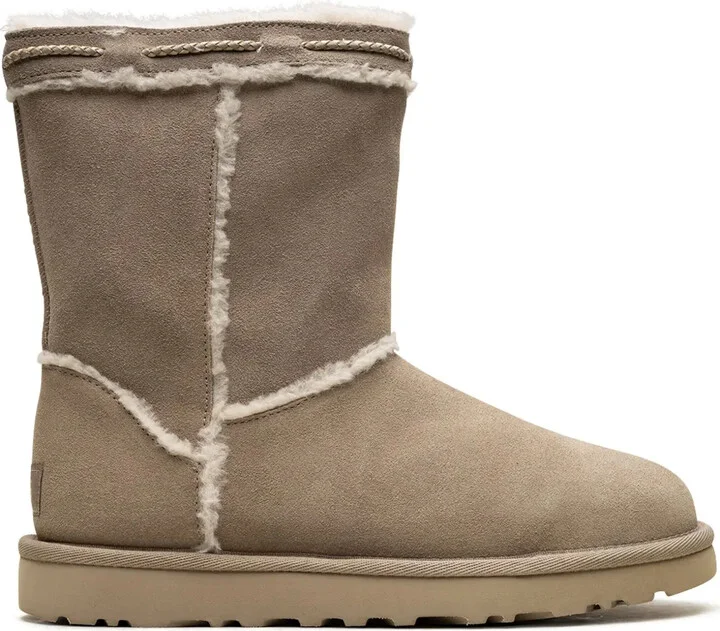 Classic boots