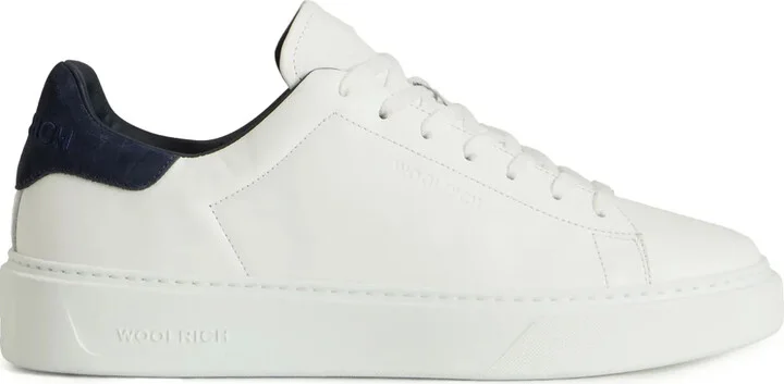 Classic Court sneakers