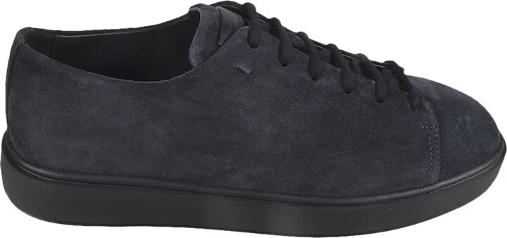 Classic Fitted Lace-up Sneakers